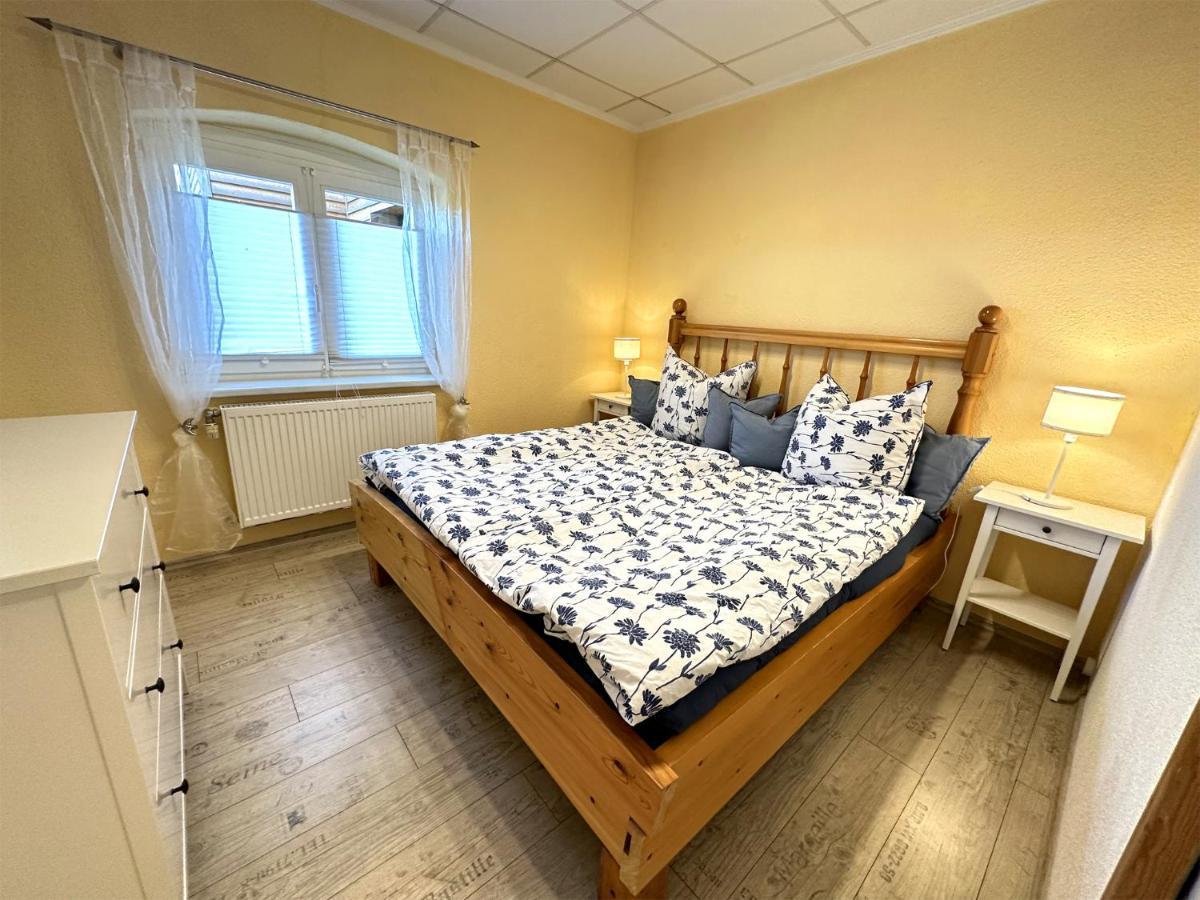 Behindertengerechte Ferienwohnung Nossentiner Huette Exteriör bild